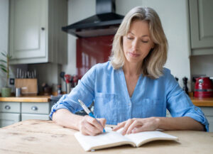 Caregiver Journaling: 7 Things to Document for a Loved One with Alzheimer’s